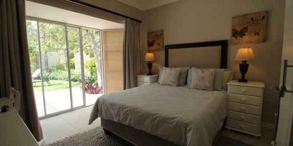 House On Olof Palme Bed & Breakfast Windhoek Exterior photo
